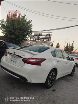 نیسان ئەلتیما